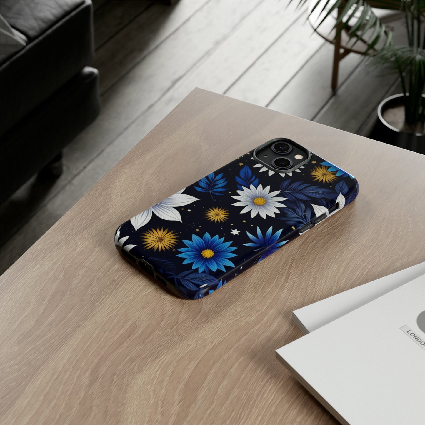 Blue Leaf Pattern Tough Case