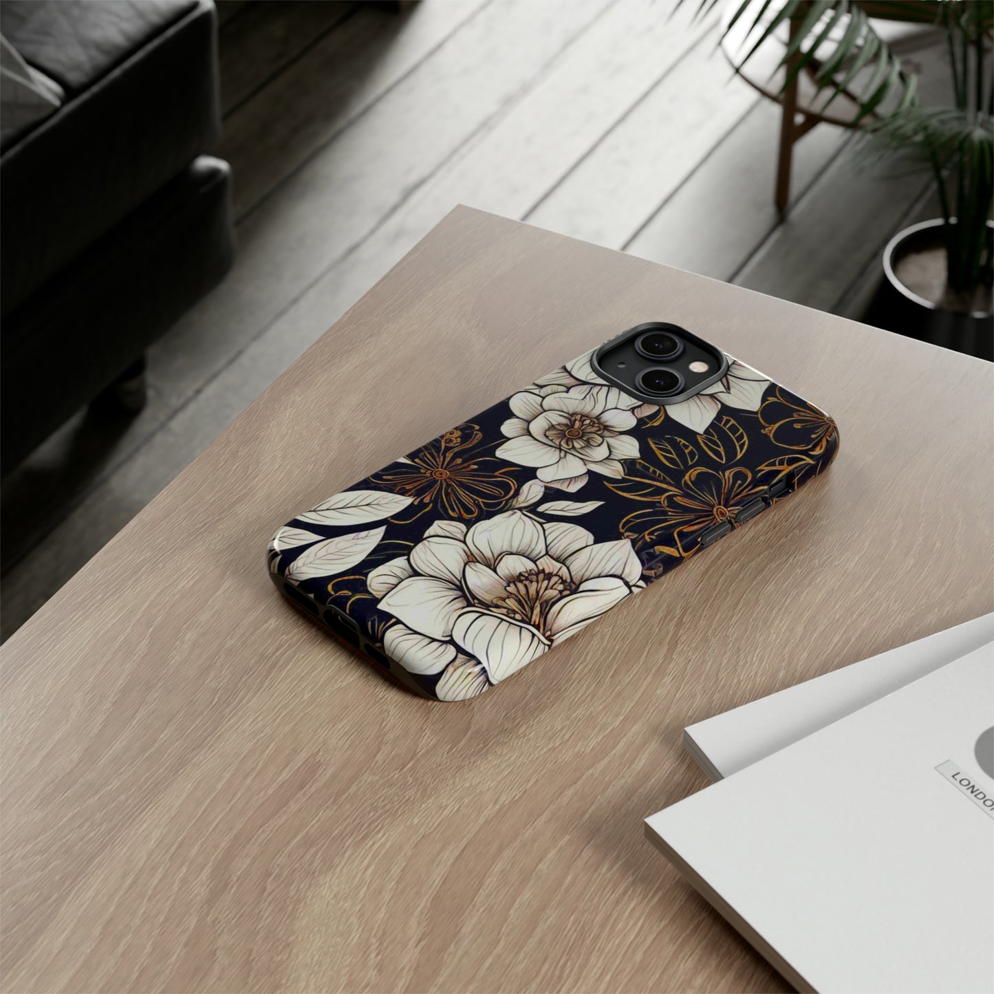 White flower Design Pattern Tough Case