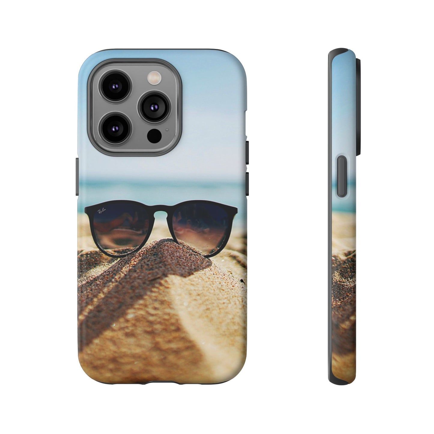 Sunglass on Beach Tough Case