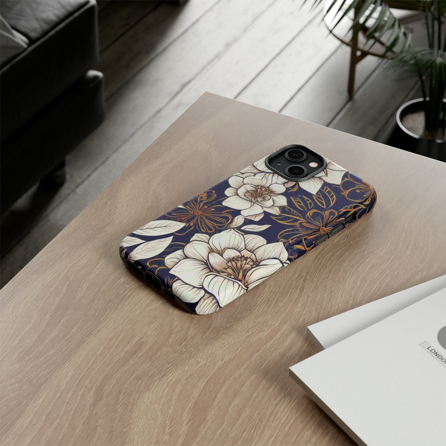 White flower Design Pattern Tough Case