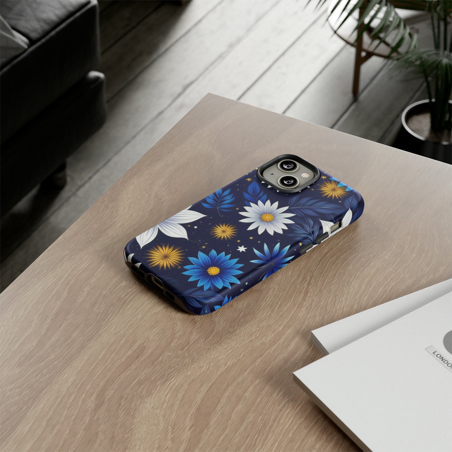 Blue Leaf Pattern Tough Case