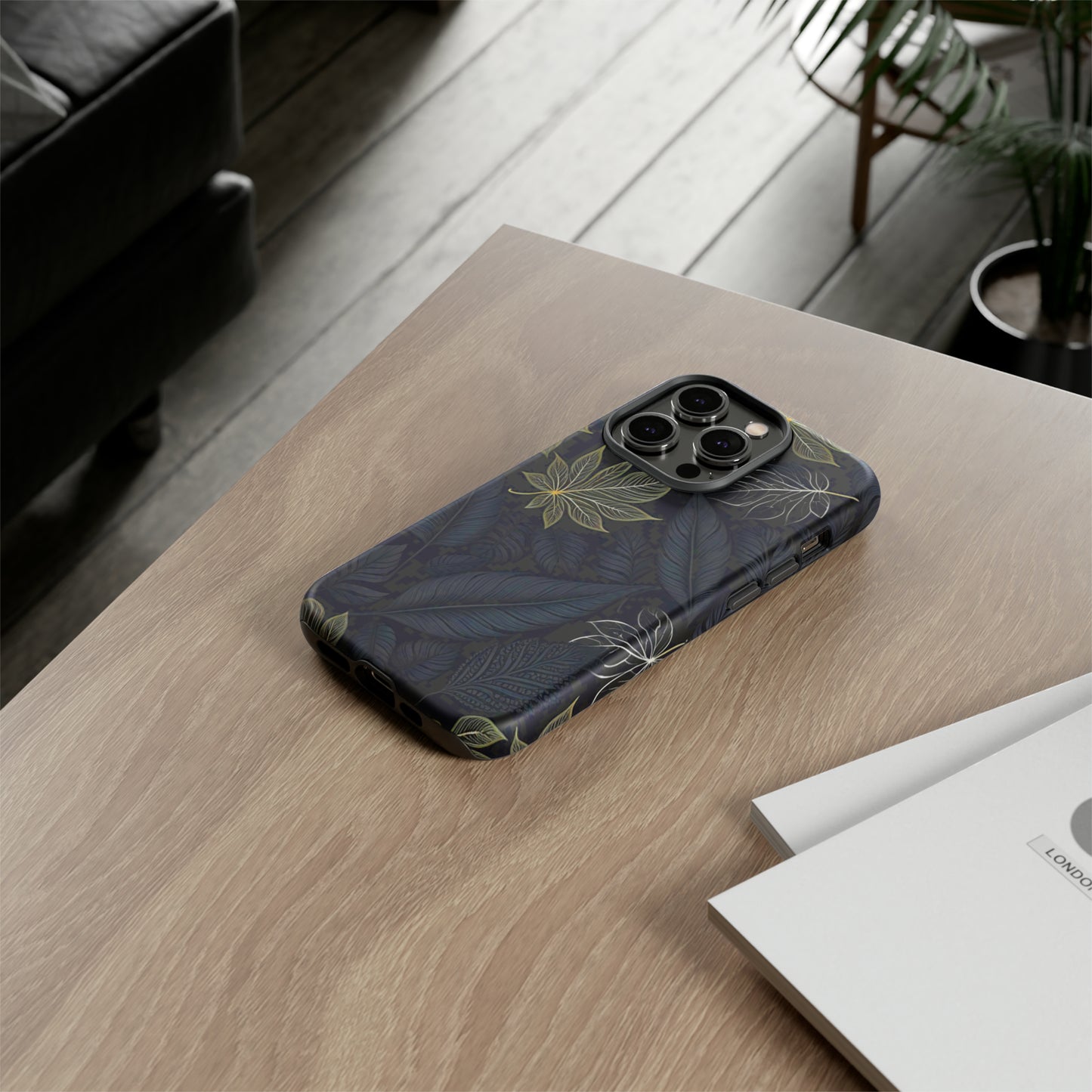 Grey Leaf Pattern Tough Case